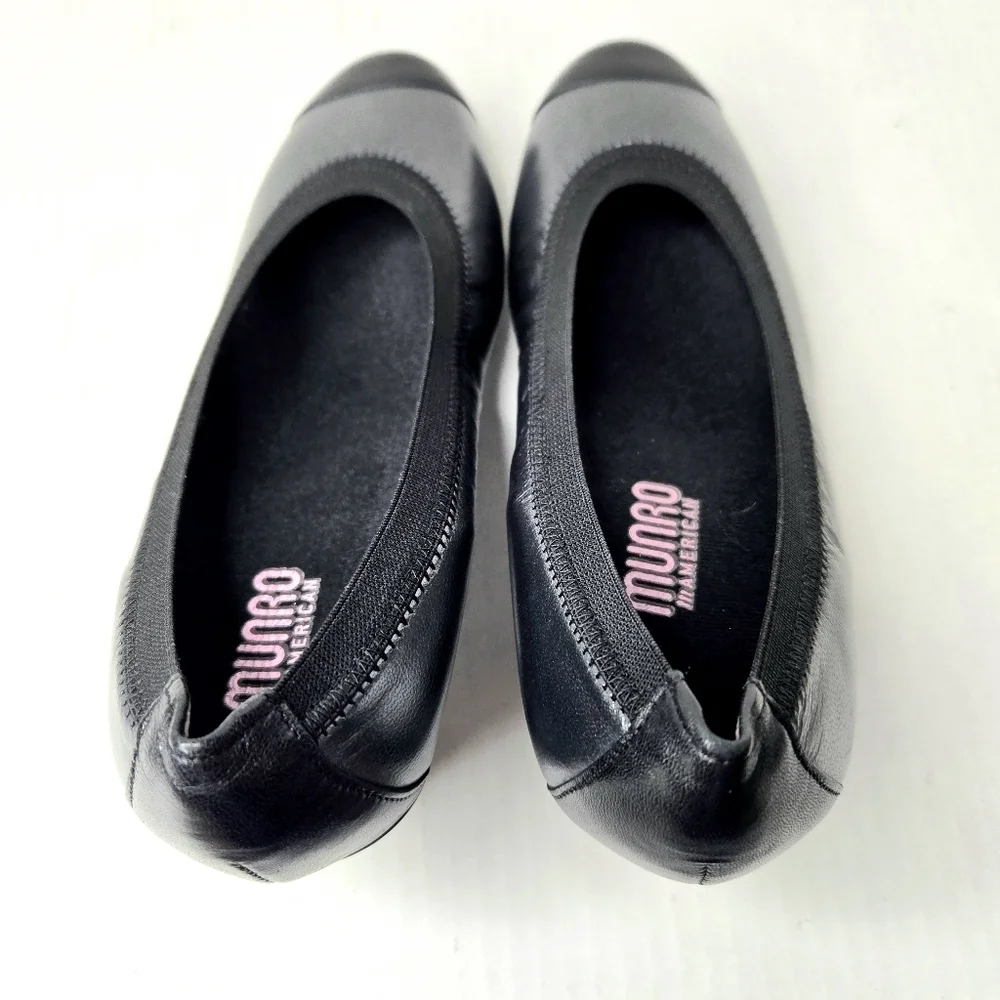 Munro American Leather Pumps. Gray/black. 6.5 W